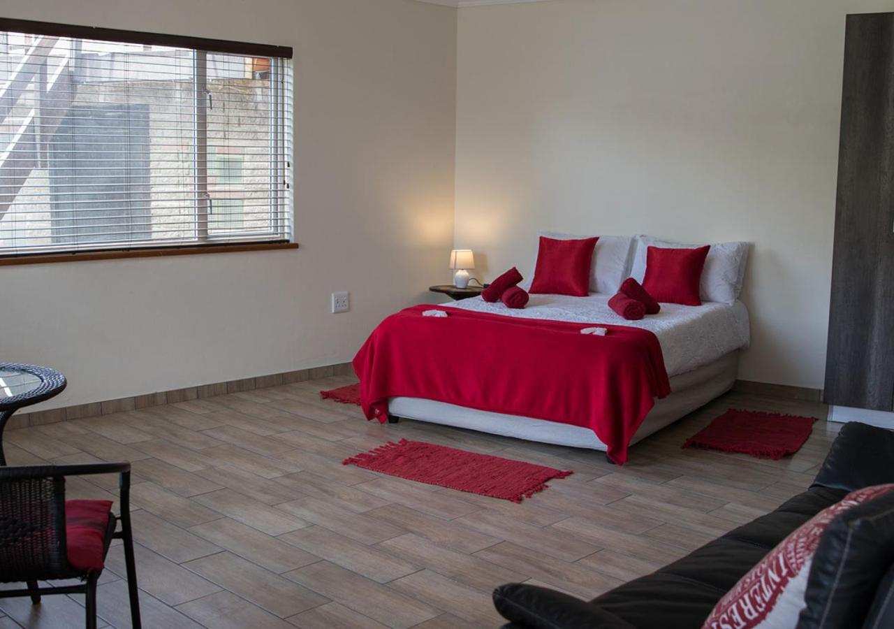 Stay Cleverly Self Catering Apartments Walvis Bay Exterior foto